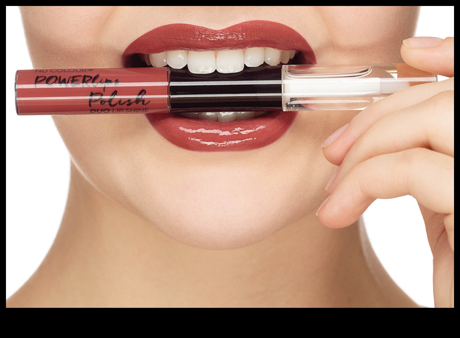 Πώς να φωτογραφίσετε γυαλιστερά χείλη Συμβουλές για να αιχμαλωτίσετε τα χείλη σας με όλο τους το λαμπερό μεγαλείο 2 Lip Gloss και Φωτογραφία: Συμβουλές για να αποτυπώσετε τα γυαλιστερά χείλη σας με εκπληκτική λεπτομέρεια