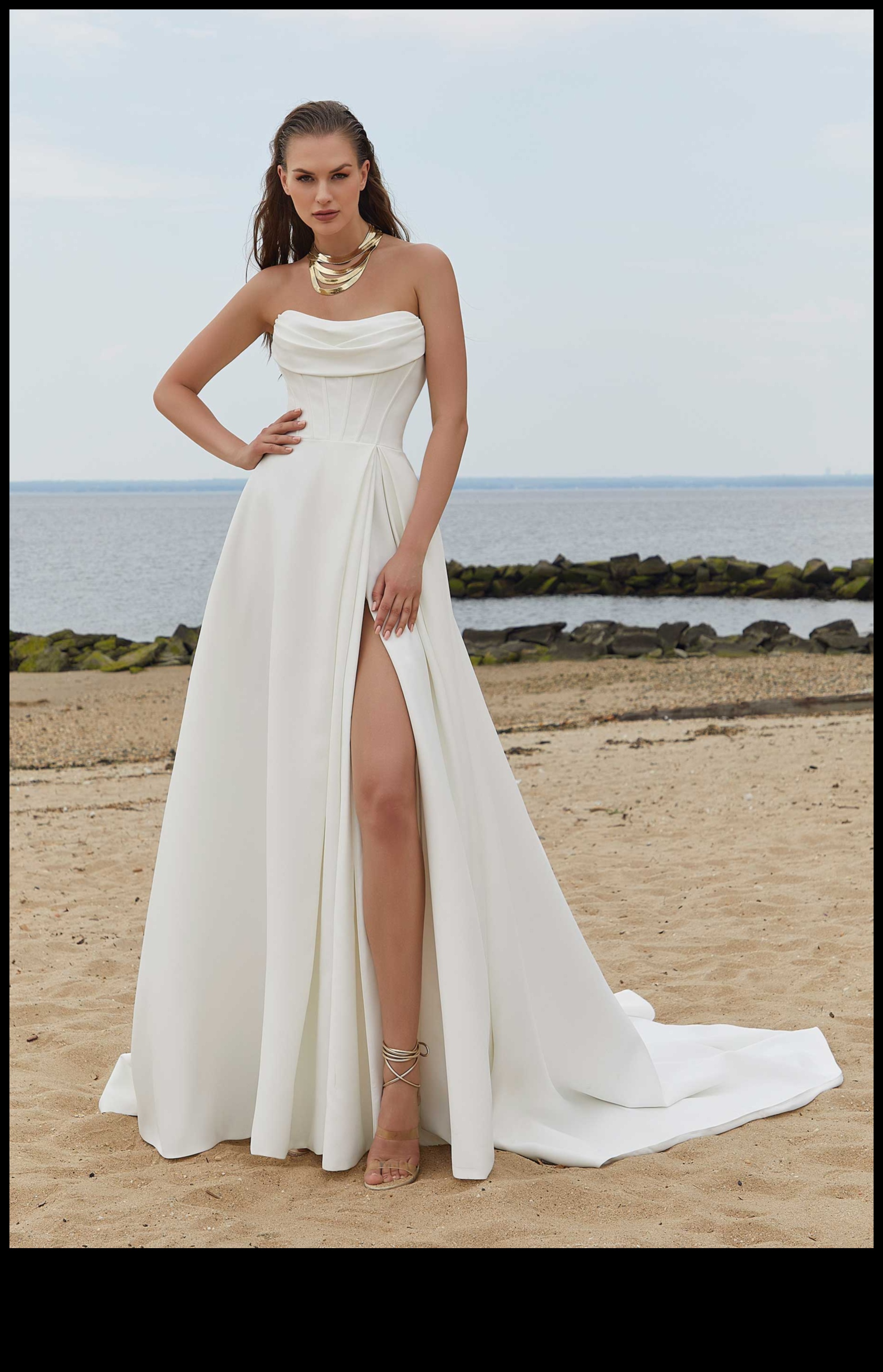 Timeless Whispers νυφικά για τη μοντέρνα νύφη 5 Timeless Whispers: Wedding Dresses Beyond Trends