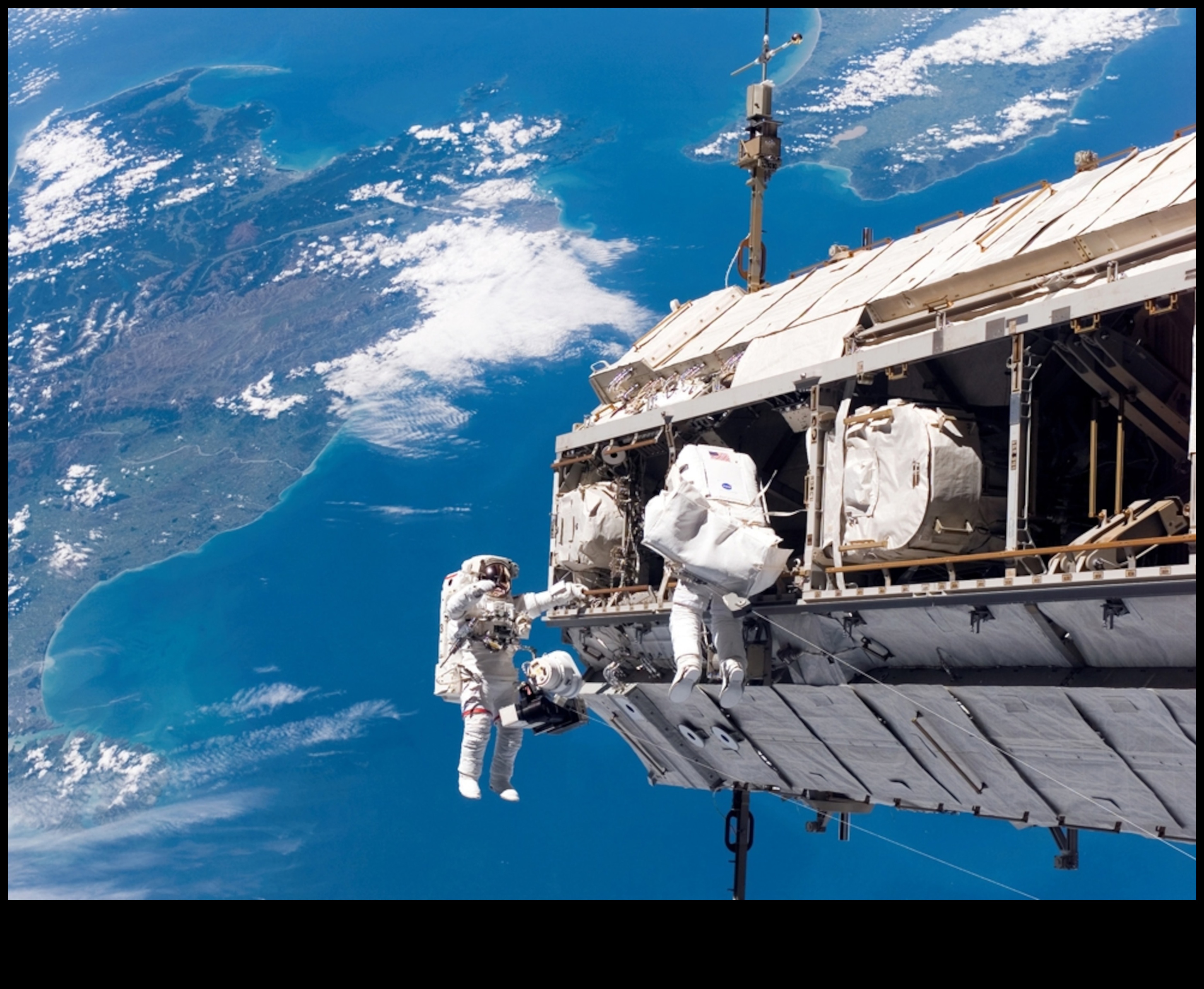 Spacefaring Stars The Extraordinary Lives of Astronauts 4 Spacefaring Stars: Illuminating the Lives of Astronauts