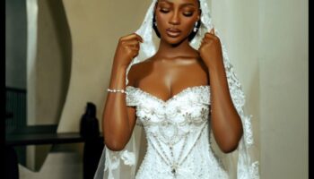 Διαχρονική Λάμψη: Αβίαστη Νυφική ​​Ομορφιά