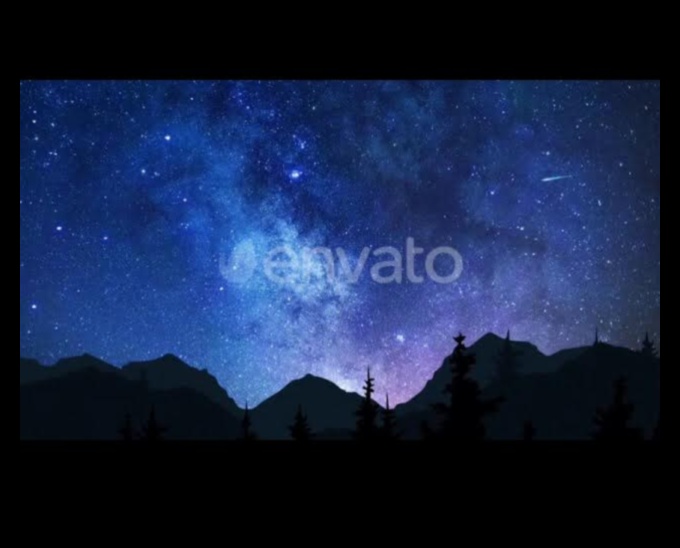 Σεληνιακή Φωτεινότητα Μια ακτινοβόλος αγκαλιά των γαλαξιών 1 Σεληνιακή Φωτεινότητα: Ακτινοβόλος Στιγμές στην Αγκαλιά των Γαλαξιών